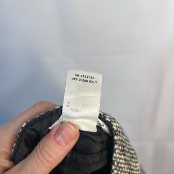 Isaac Mizrahi Black Tweed Wool Blend Lined Pencil Skirt Knee Length Size 8 MD - Picture 7 of 8